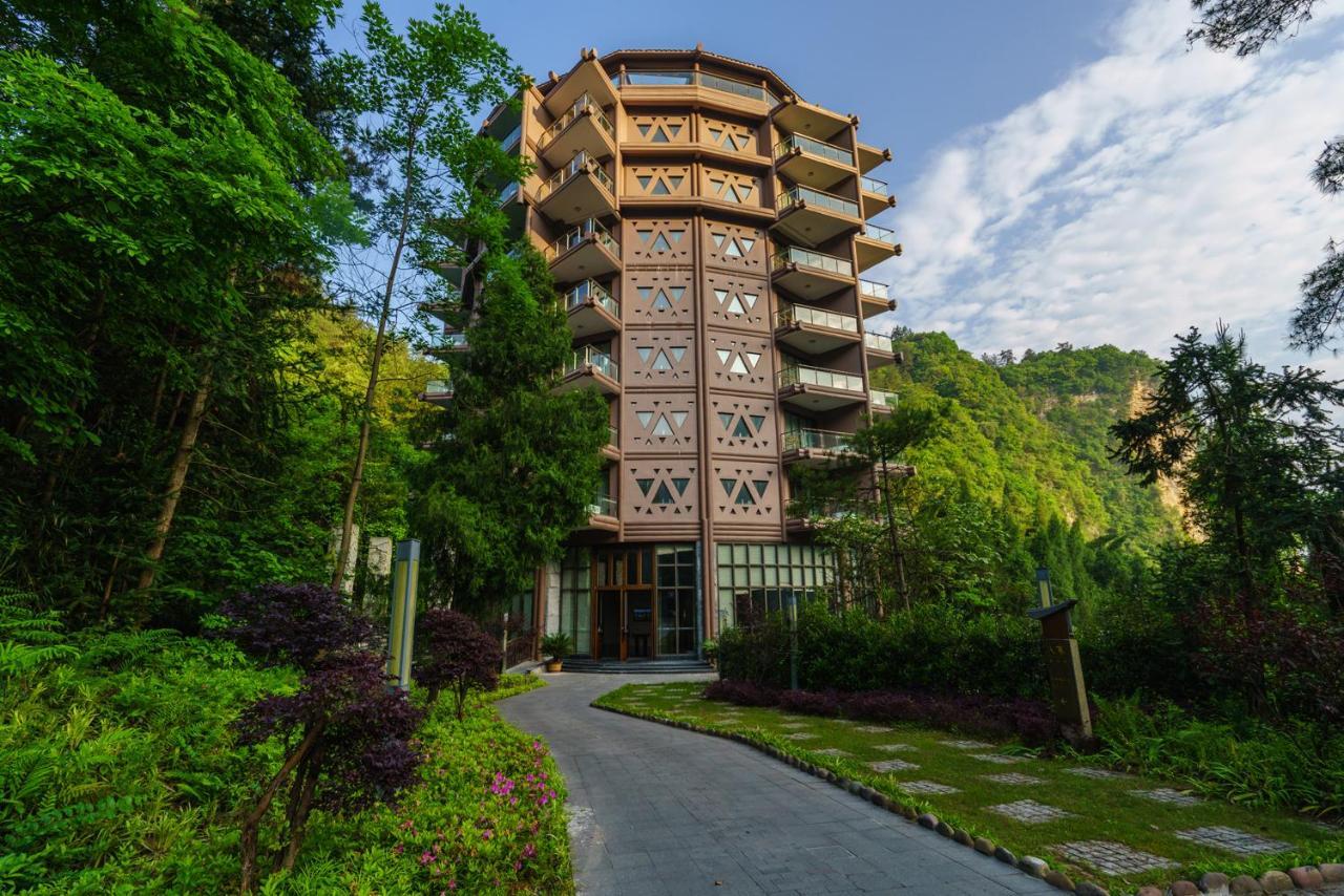 Harmona Resort & Spa Zhangjiajie Exteriör bild