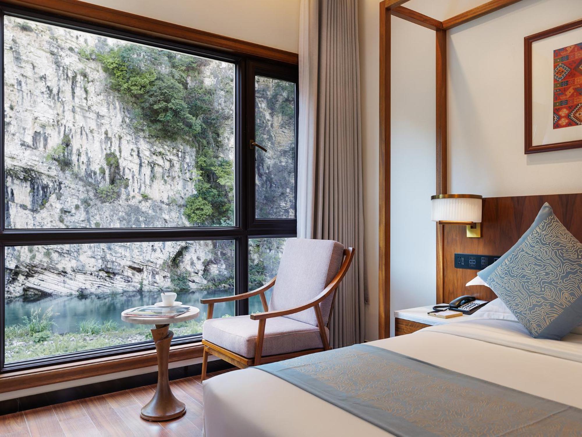 Harmona Resort & Spa Zhangjiajie Exteriör bild