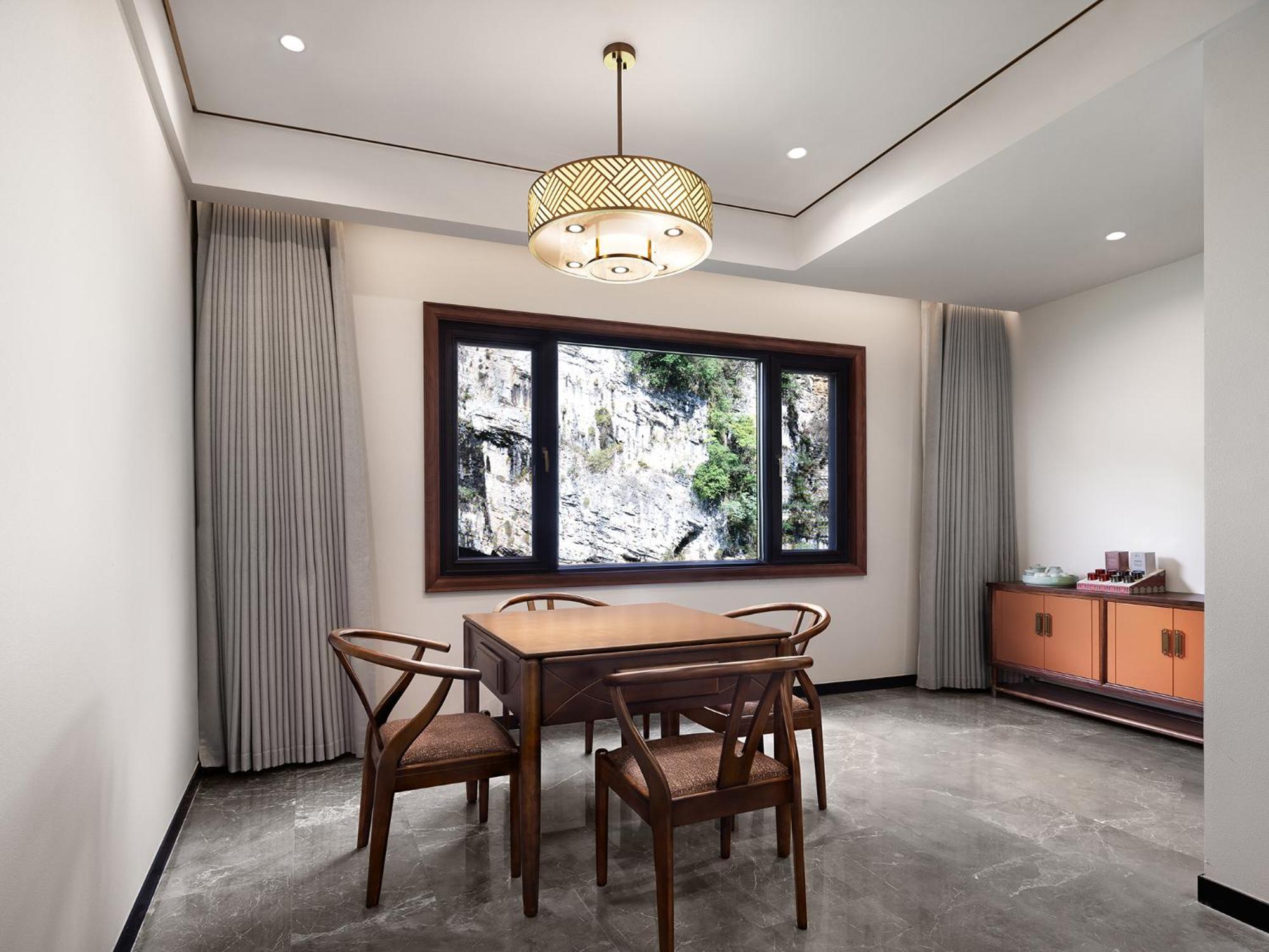 Harmona Resort & Spa Zhangjiajie Exteriör bild