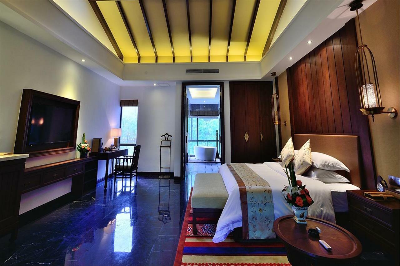 Harmona Resort & Spa Zhangjiajie Rum bild