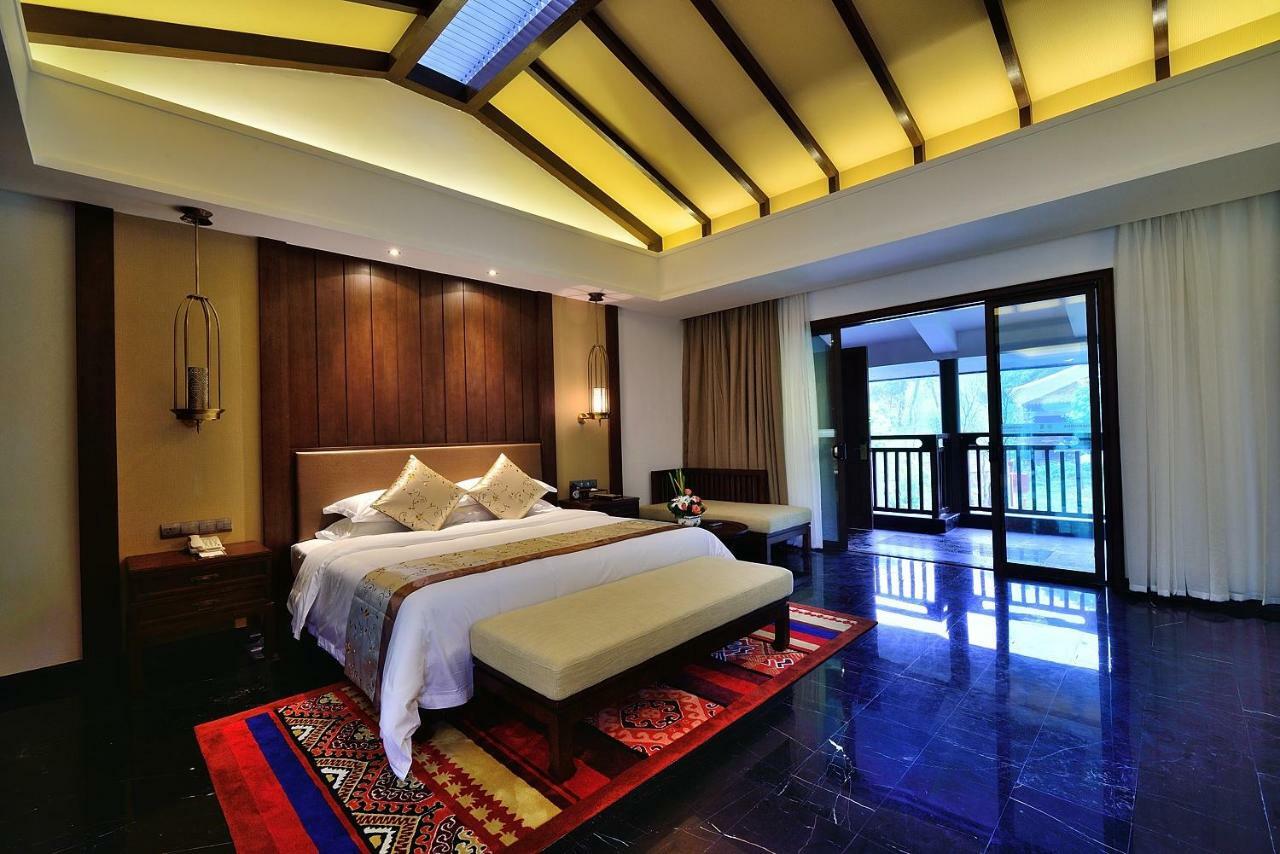 Harmona Resort & Spa Zhangjiajie Exteriör bild
